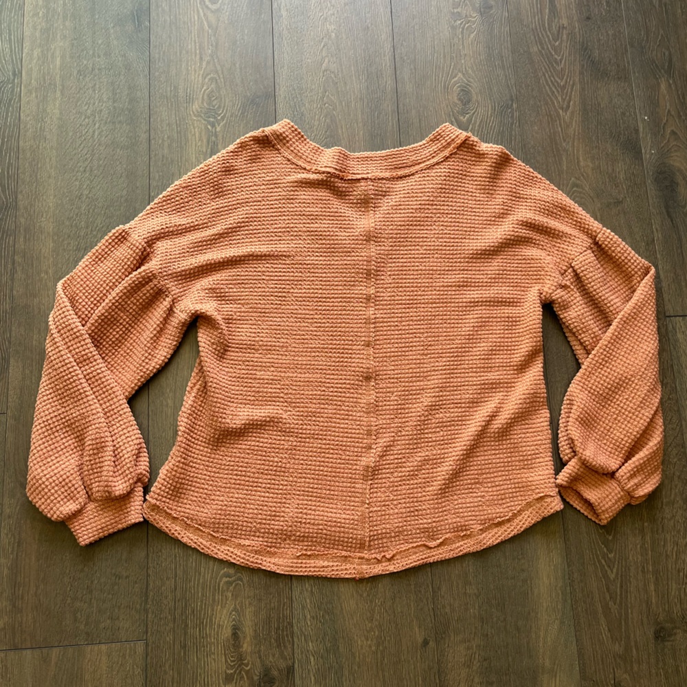 Love Riche sweater - Picture 2 of 10